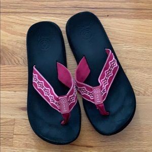 Reef Sandals Size 8